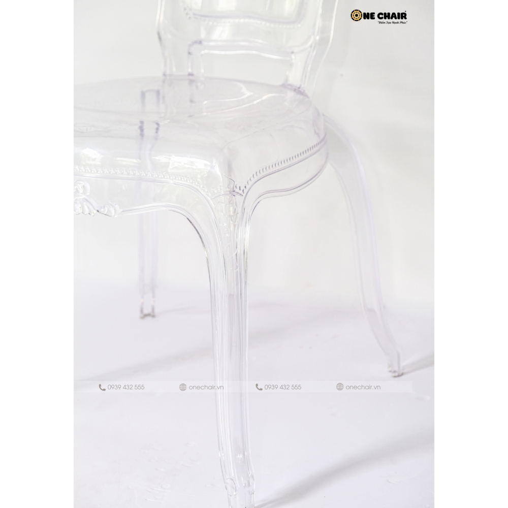 NEW - Queen Chair: Ghế Acrylic Lộng Lẫy Dành Cho Sự Kiện Tiệc Cưới Quý Phái