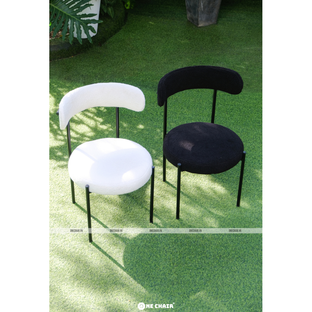 Boulce Chair: Ghế Sự Kiện Màu Đen Cao Cấp - Mềm Mại Từ Cái Nhìn Đầu Tiên