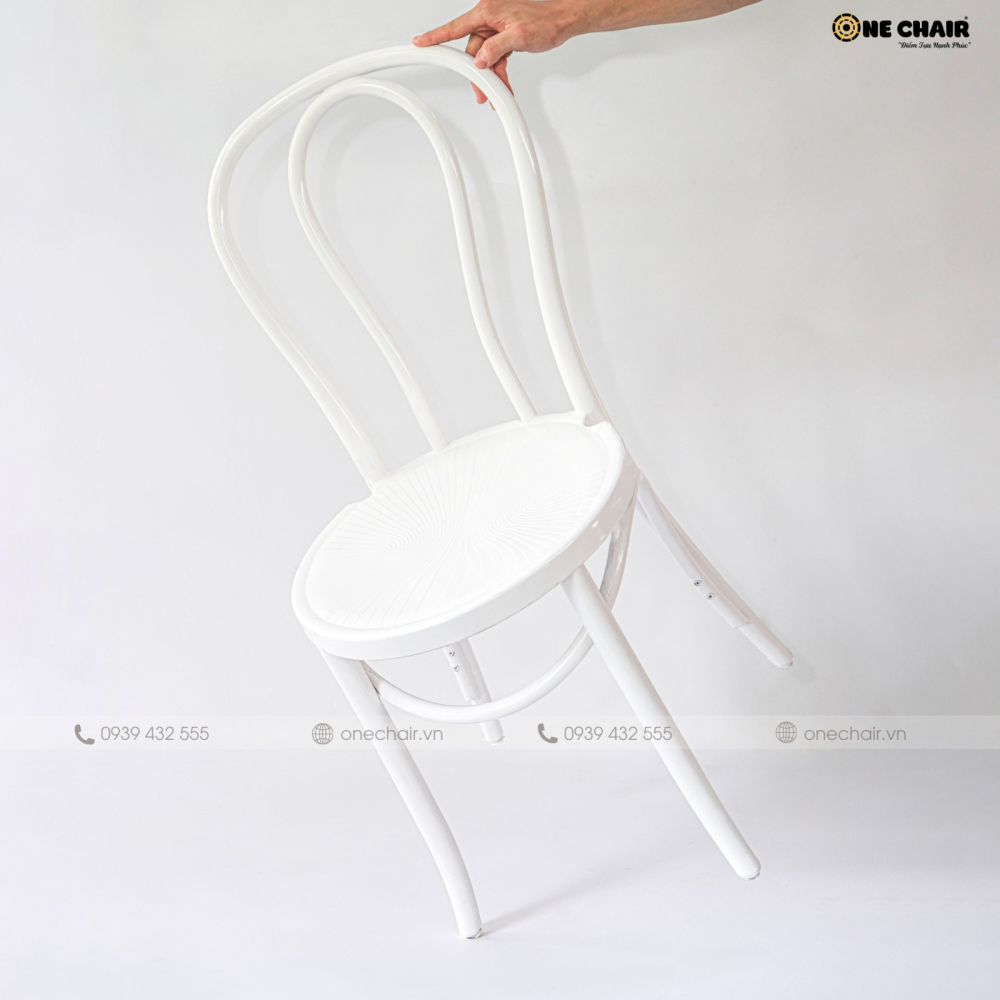 NEW - Ghế Thonot Màu Trắng: Vẻ Đẹp Tinh Khôi Và Sang Trọng Cho Mọi Tiệc Cưới