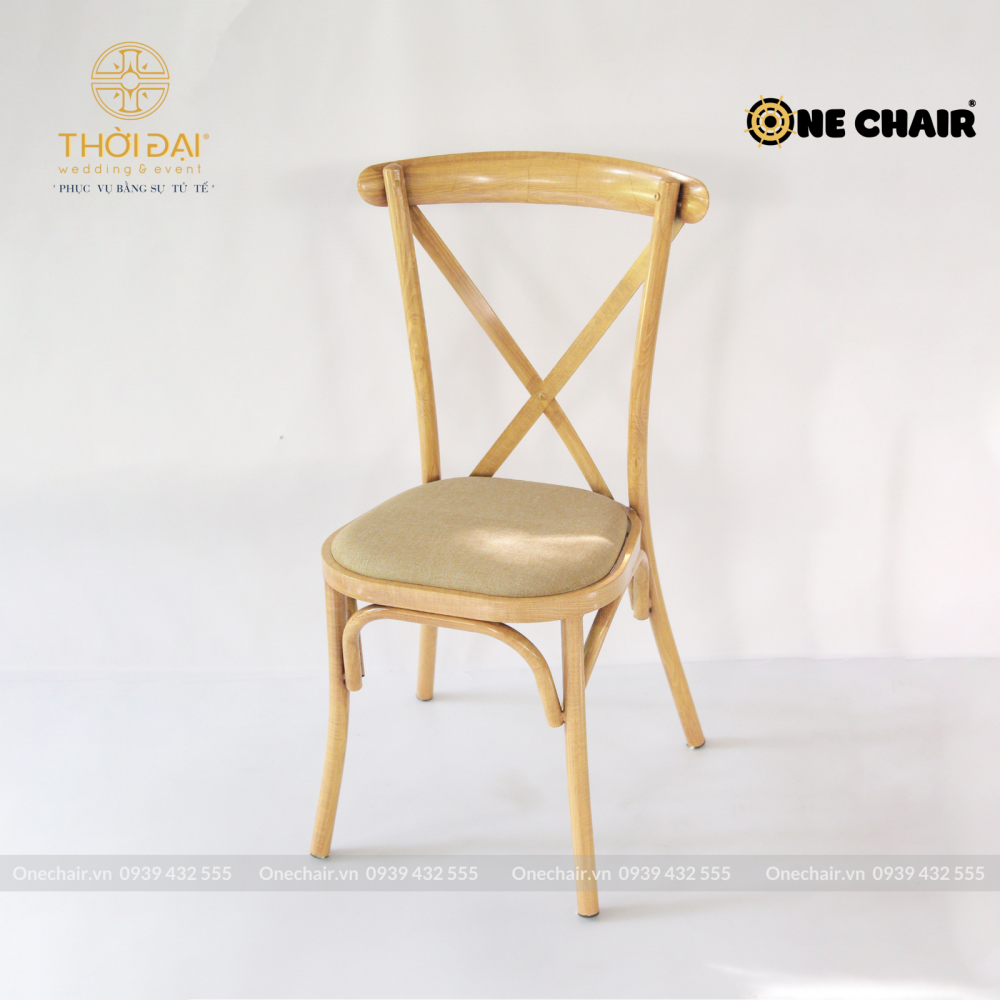 Cho thuê ghế tiệc cưới crossback phong cách cưới Vintage lãng mạn, ghế chữ X sự kiện đám cưới ngoài trời lãng mạn