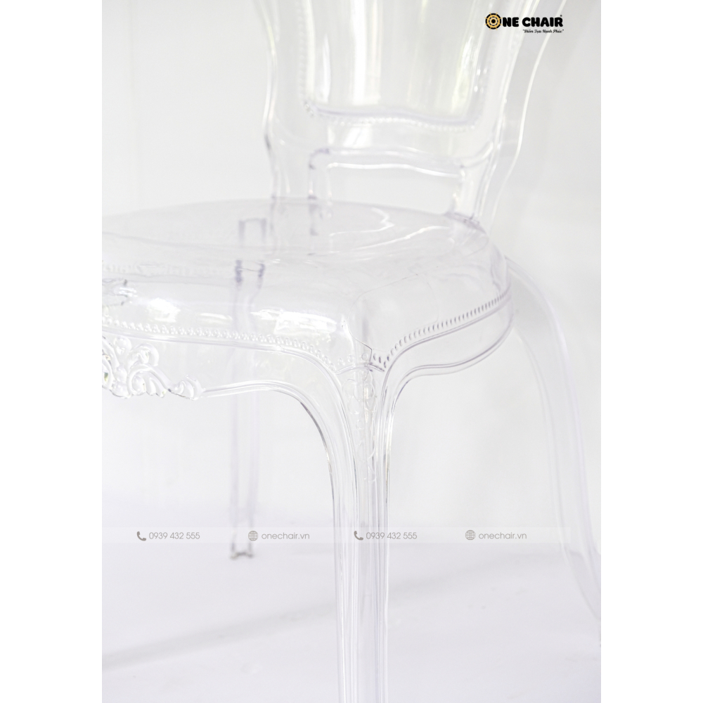 NEW - Queen Chair: Ghế Acrylic Lộng Lẫy Dành Cho Sự Kiện Tiệc Cưới Quý Phái