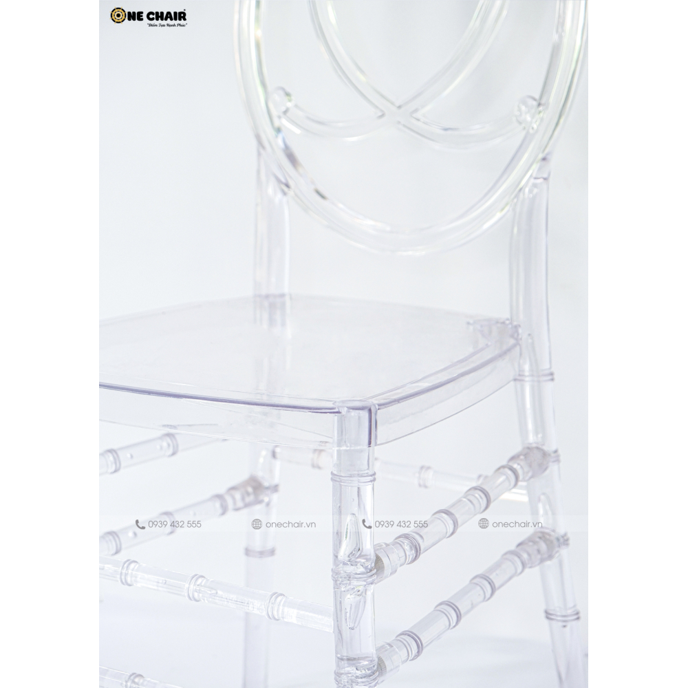 Phoenix Chair:  Ghế Phượng Hoàng Tiệc Cưới, Thiết Kế Trong Suốt Cá Tính