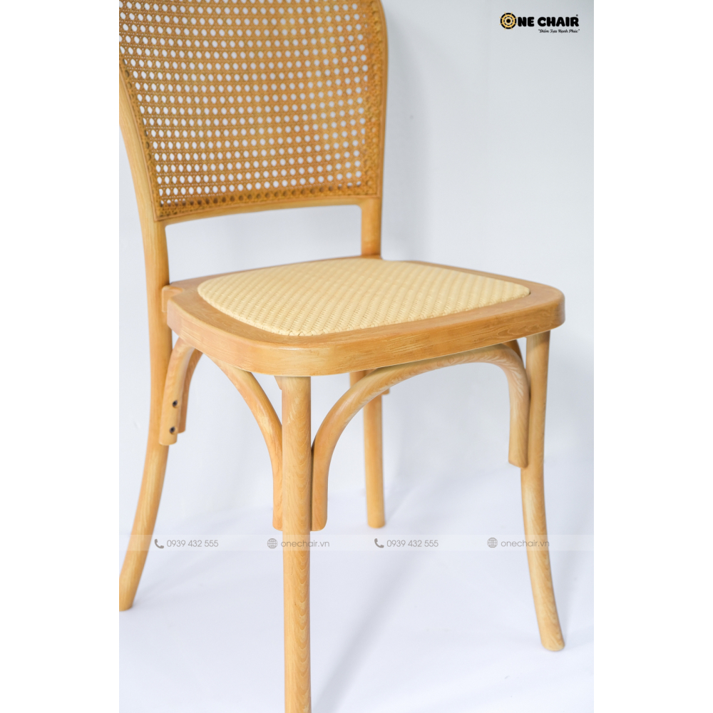 NEW - Ghế Cane Back Lãng Mạn, Sự Lựa Chọn Tinh Tế Cho Tiệc Cưới
