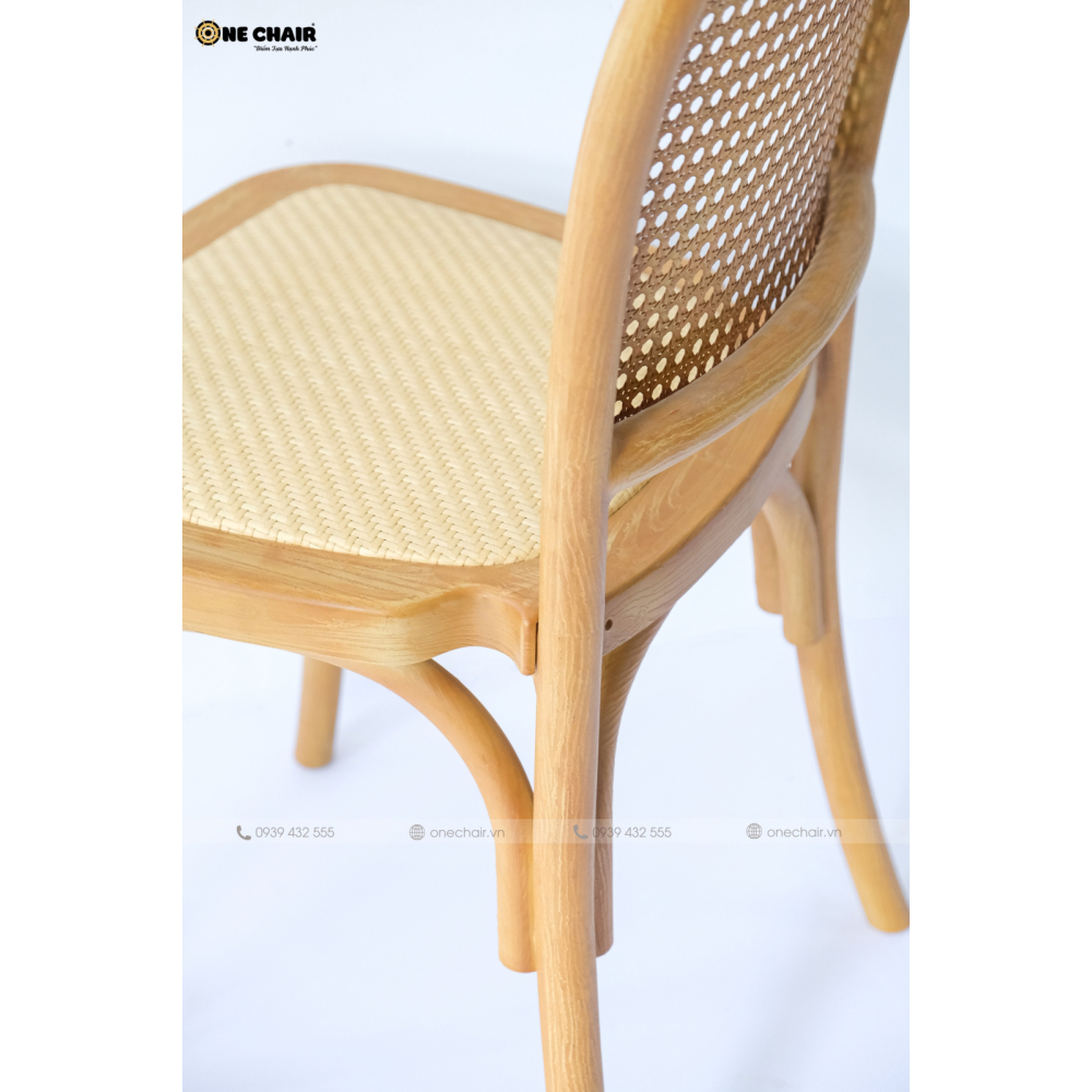 NEW - Ghế Cane Back Lãng Mạn, Sự Lựa Chọn Tinh Tế Cho Tiệc Cưới