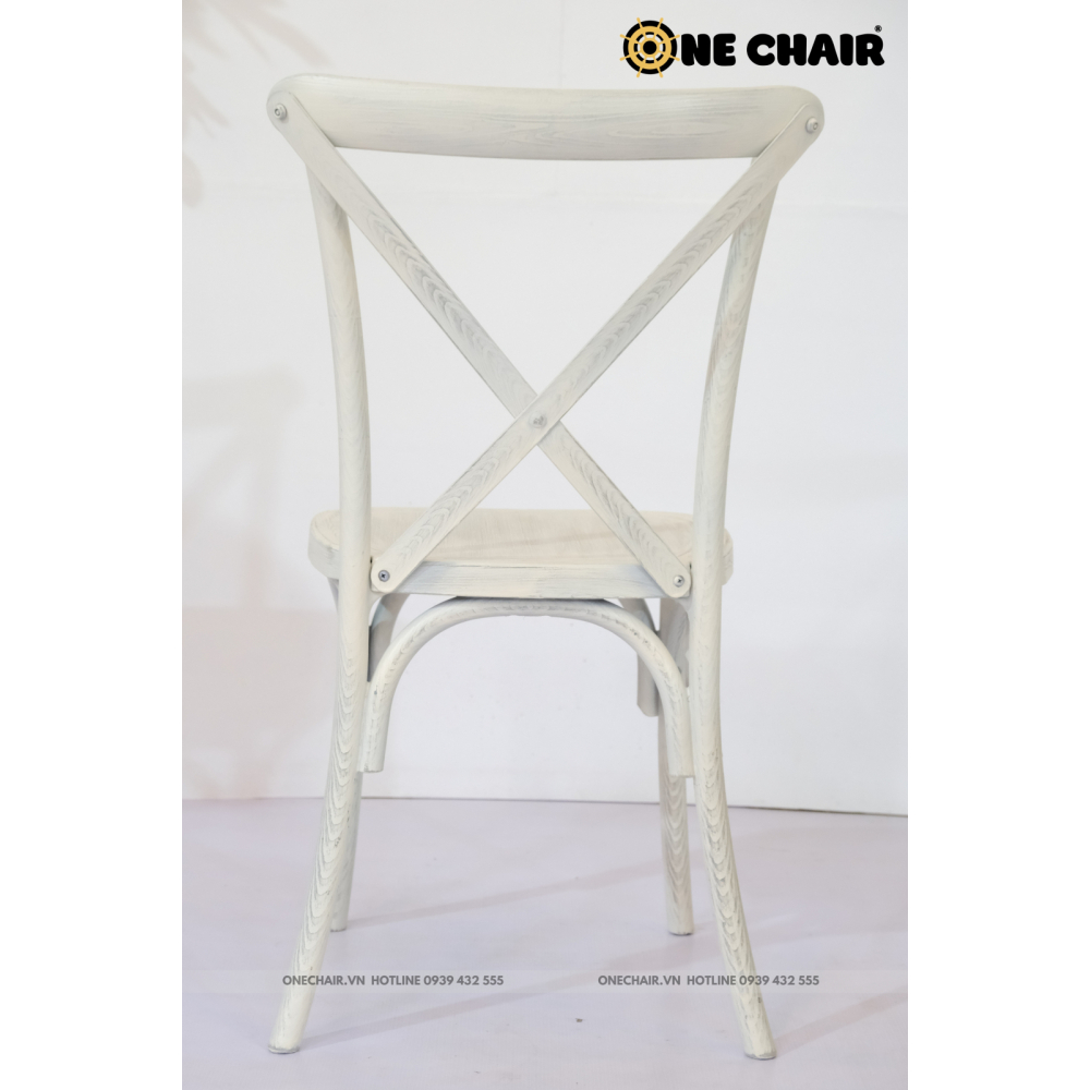 ghế chéo lưng chữ X croosback sang trọng cho sự kiện tiệc cưới