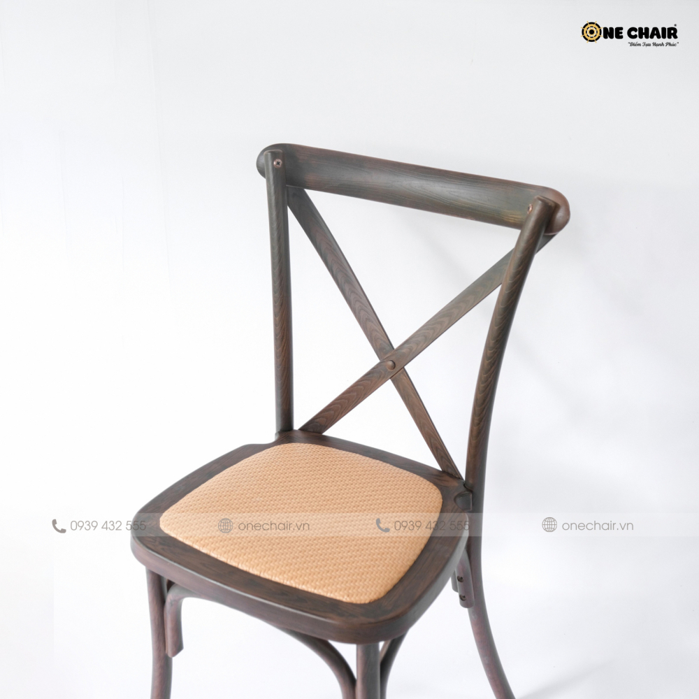 NEW - Ghế Crossback Brown | Phong Cách Sang Trọng và Đậm Chất Cổ Điển