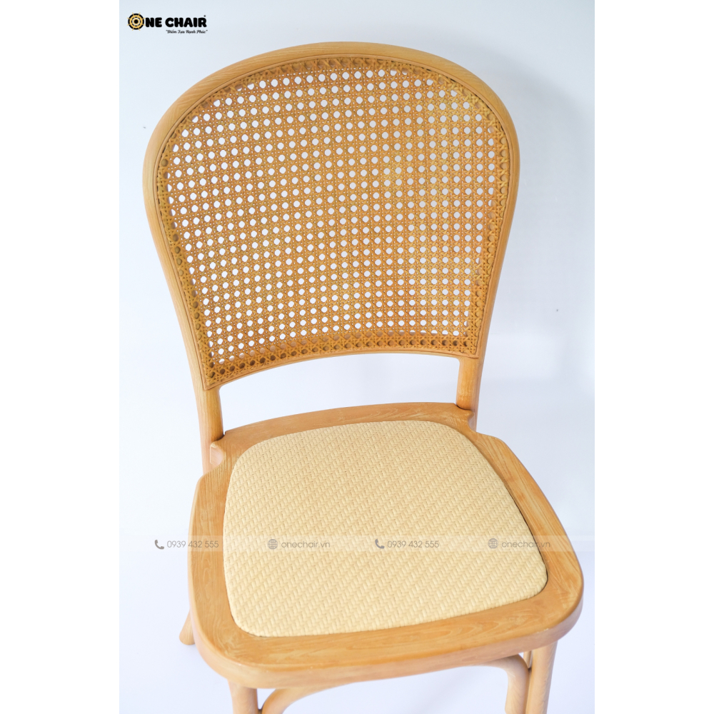 NEW - Ghế Cane Back Lãng Mạn, Sự Lựa Chọn Tinh Tế Cho Tiệc Cưới