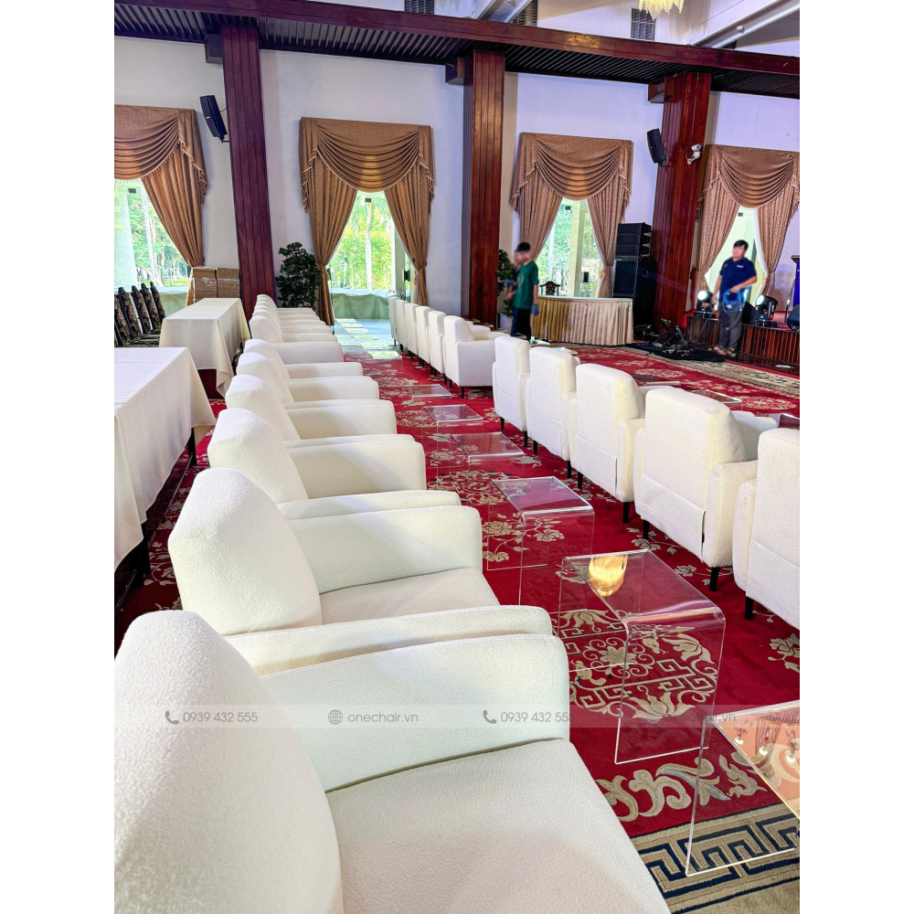 Ghế Sofa Đơn Màu Trắng Cao Cấp – Sang Trọng & Thoải Mái Cho Sự Kiện