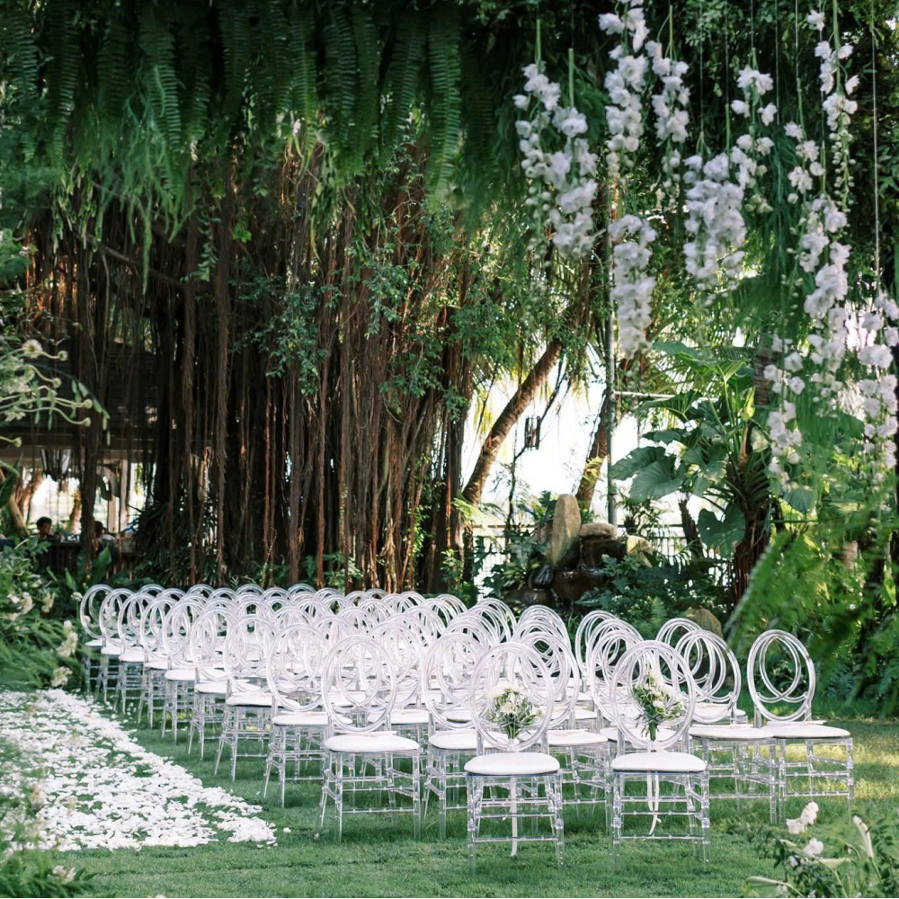 Phoenix Chair – Cho Thuê Ghế Sự Kiện Trong Suốt Cá Tính & Độc Đáo