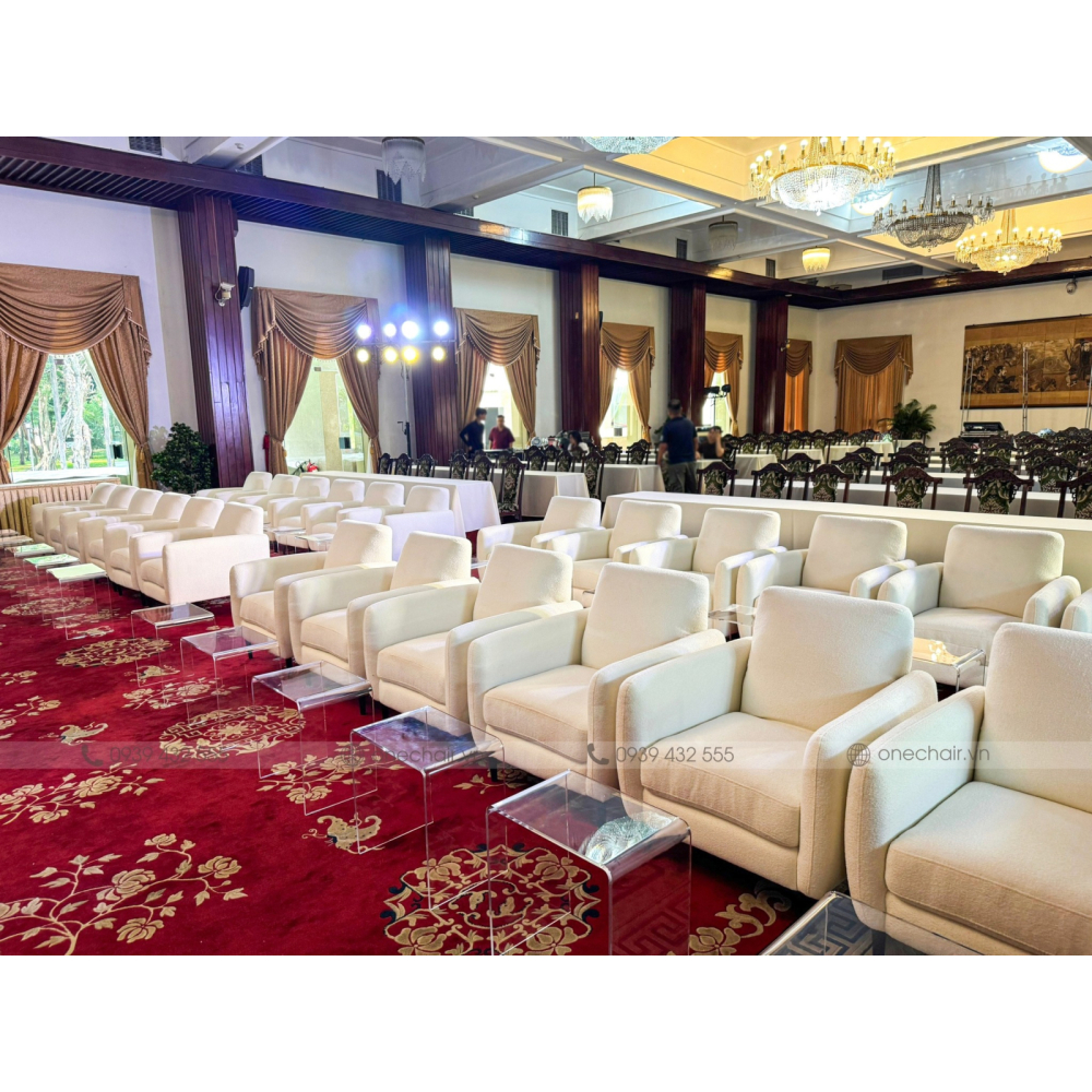 Ghế Sofa Đơn Màu Trắng Cao Cấp – Sang Trọng & Thoải Mái Cho Sự Kiện