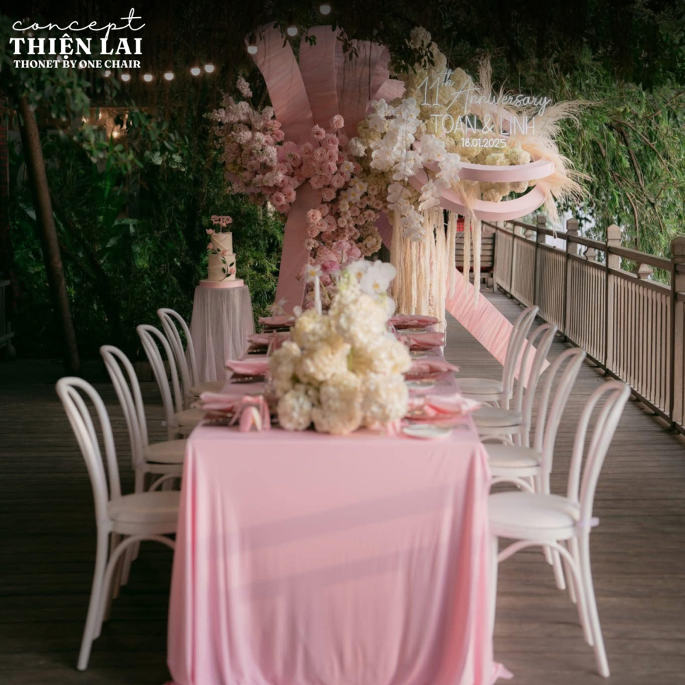 Thonet Trắng Tinh – Trong Trẻo, Tinh Tế Trong Không Gian Hiện Đại