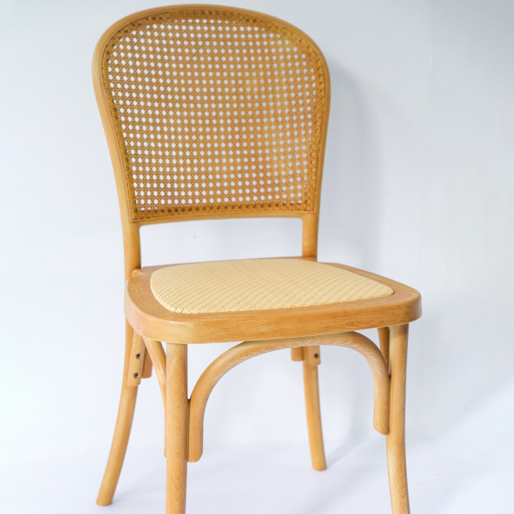 NEW - Ghế Cane Back Lãng Mạn, Sự Lựa Chọn Tinh Tế Cho Tiệc Cưới