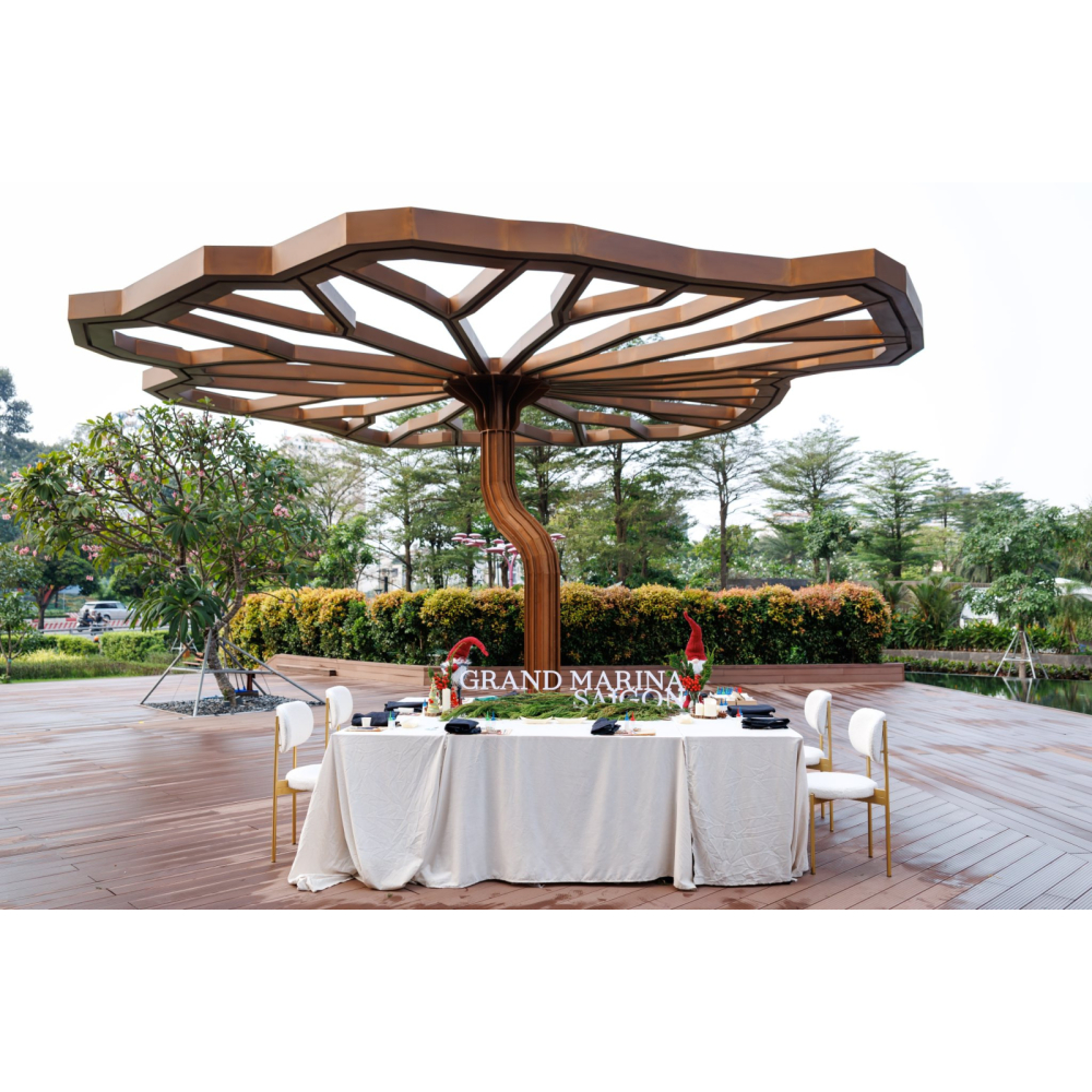 Ghế Velvet Trắng Khung Vàng – Điểm Nhấn Luxury Cho Tiệc Cưới & Sự Kiện Cao Cấp