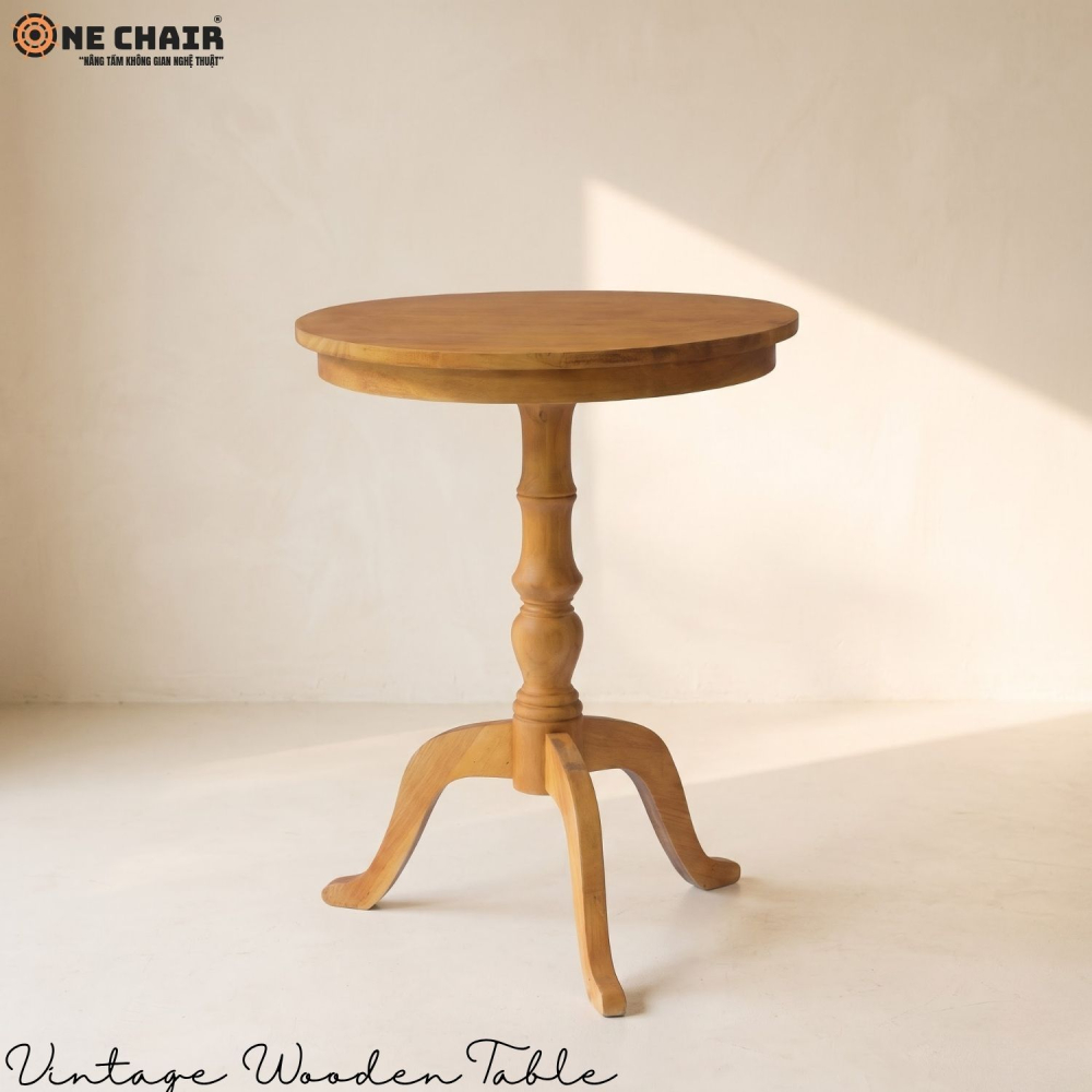 Vintage Wooden Table – Gỗ Tự Nhiên