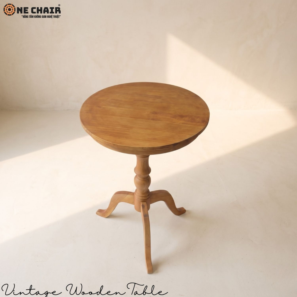 Vintage Wooden Table – Gỗ Tự Nhiên