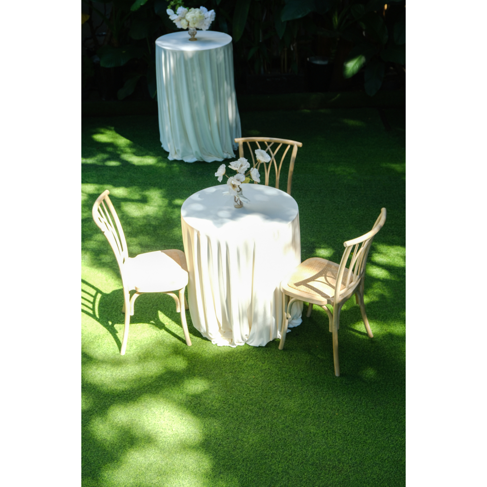 Willow Chair – Bàn Ghế Cocktail Mộc Mạc & Tinh Tế Cho Sự Kiện Ngoài Trời