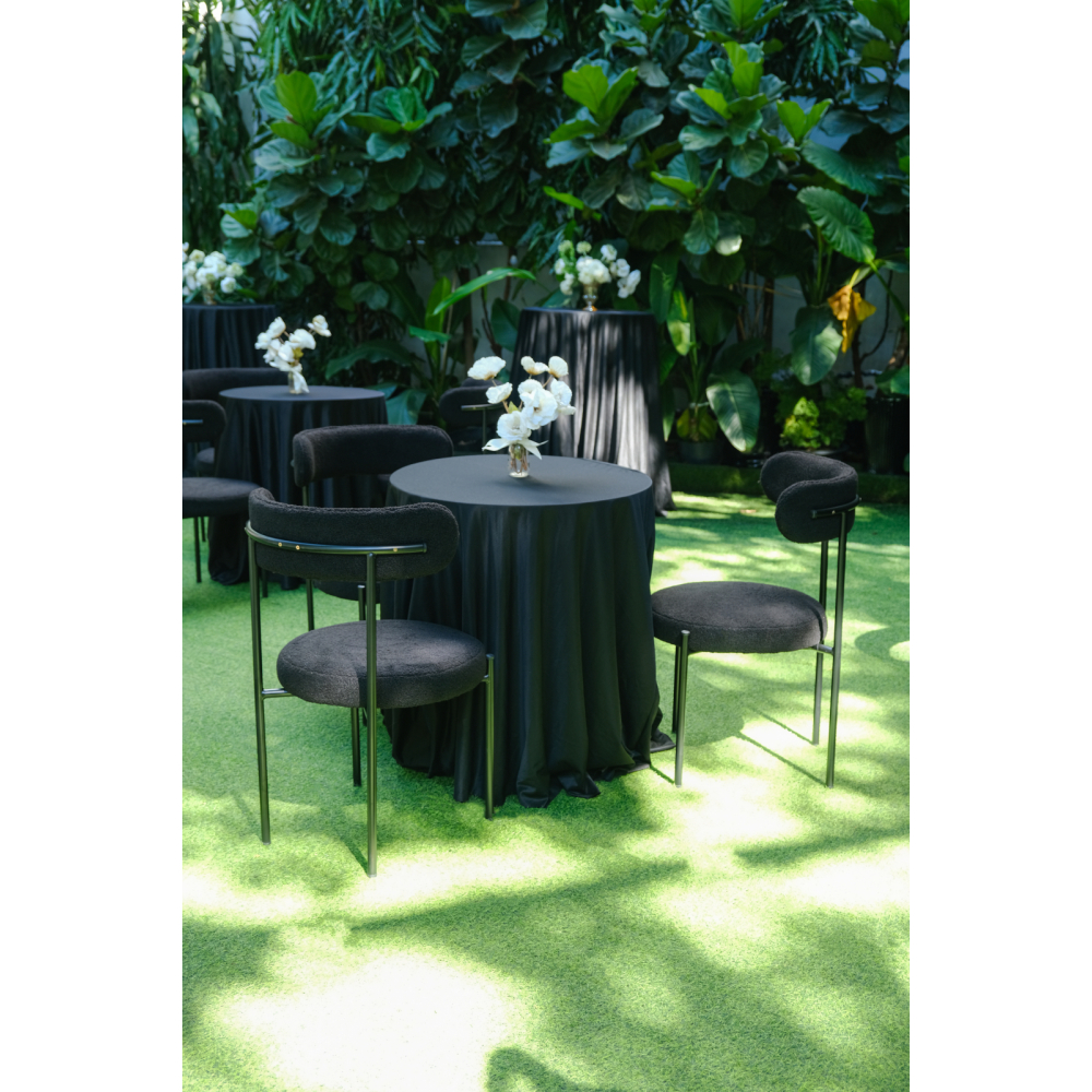 Bouclé Black Chair – Bàn Ghế Bar Tối Giản Cá Tính Cho Sự Kiện Hiện Đại