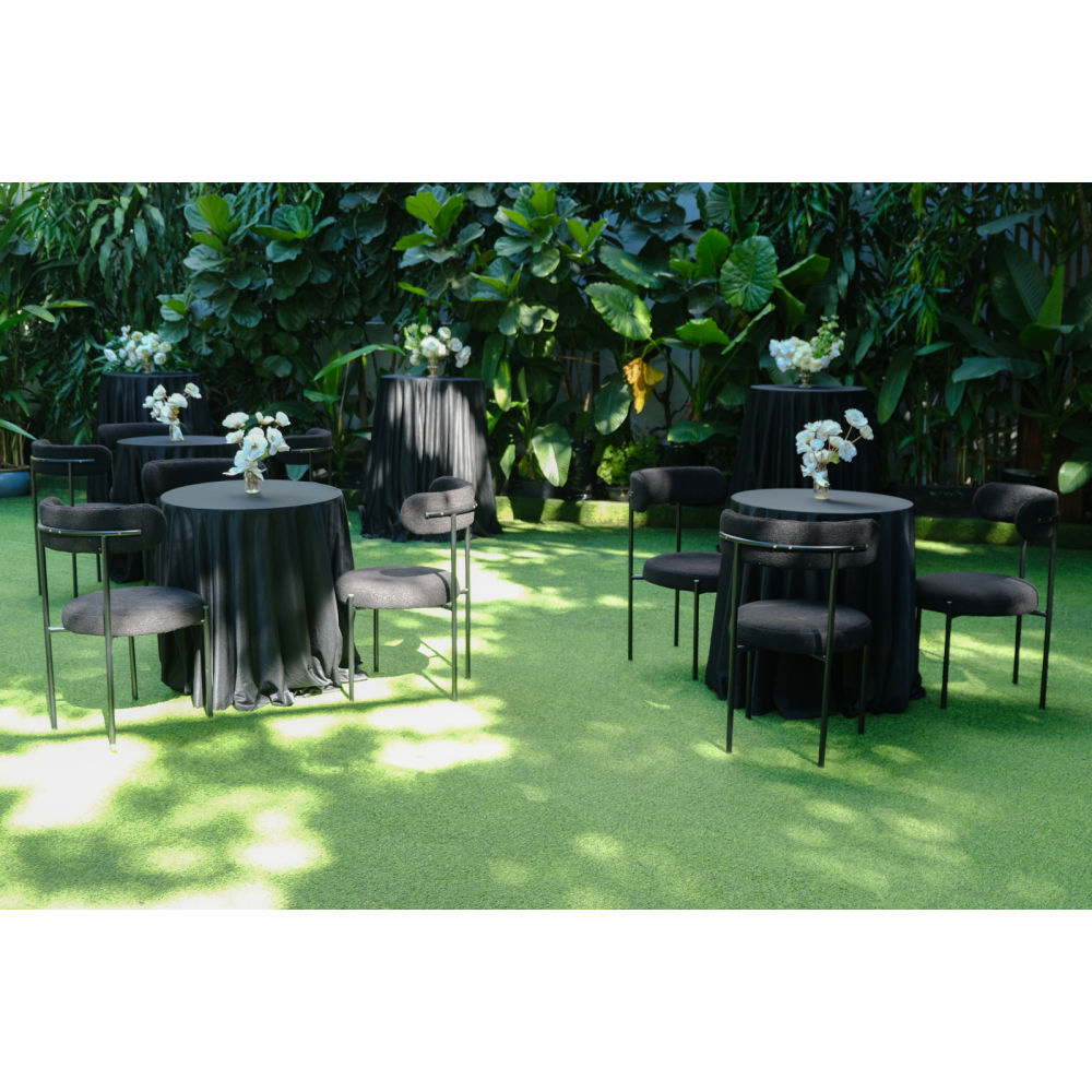 Bouclé Black Chair – Bàn Ghế Bar Tối Giản Cá Tính Cho Sự Kiện Hiện Đại