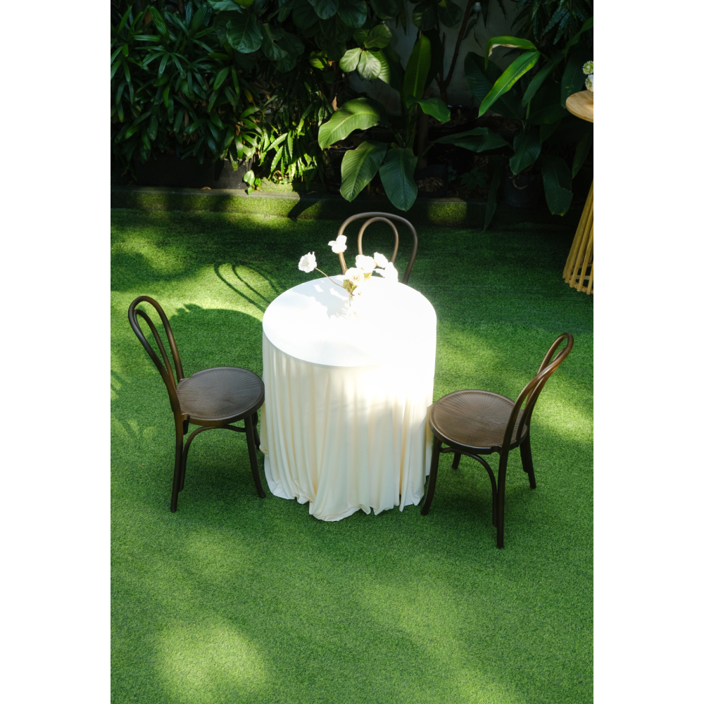 Ghế Thonet Nâu – Bàn Ghế Bar Cổ Điển Mộc Mạc Cho Tiệc Cưới & Sự Kiện