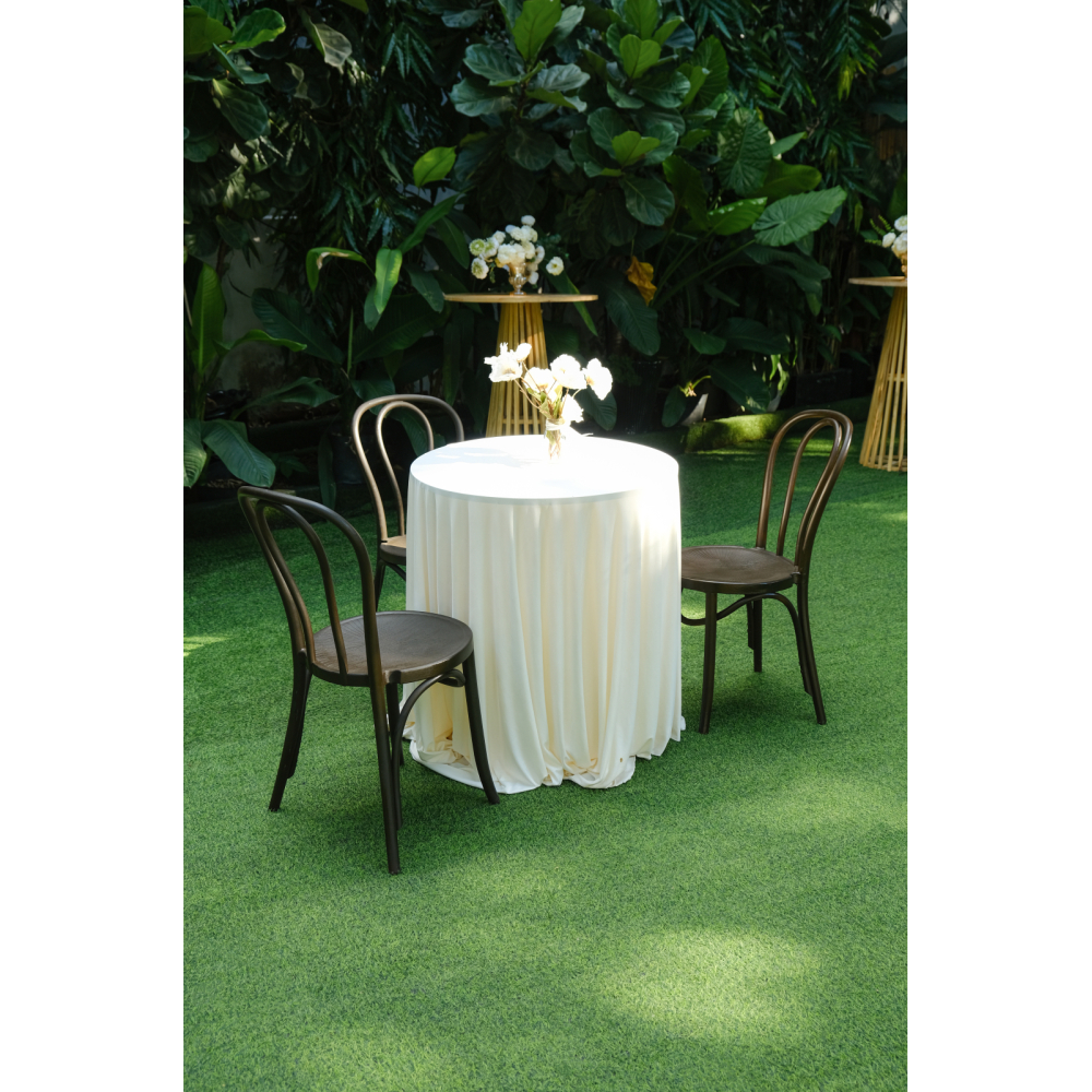 Ghế Thonet Nâu – Bàn Ghế Bar Cổ Điển Mộc Mạc Cho Tiệc Cưới & Sự Kiện