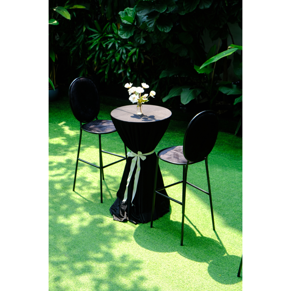 Shell Bar Black – Ghế Bar Đen Cá Tính & Bàn Cocktail Tròn Sang Trọng Cho Sự Kiện