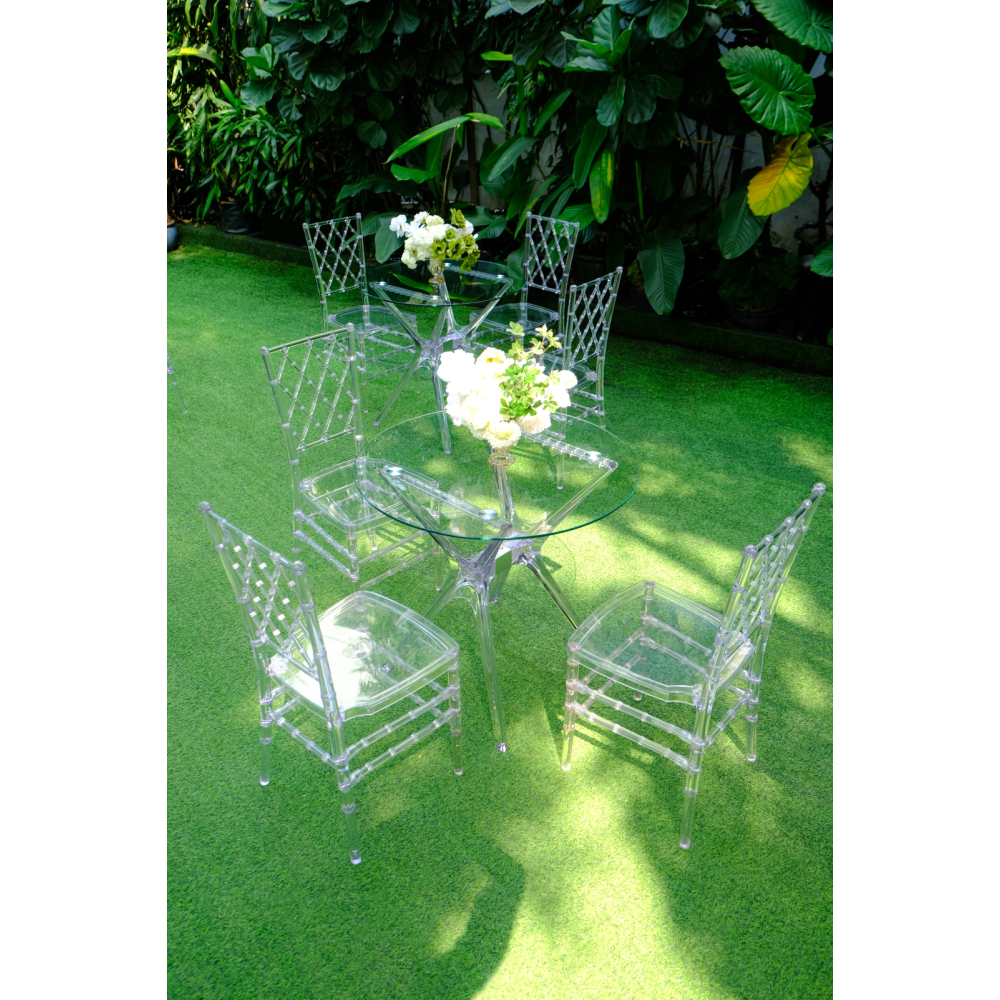 Diamond Chair – Bàn Kính Trong Suốt / Bàn Cocktail Vẻ Tinh Tế Hiện Đại Trong Không Gian Ngoài Trời