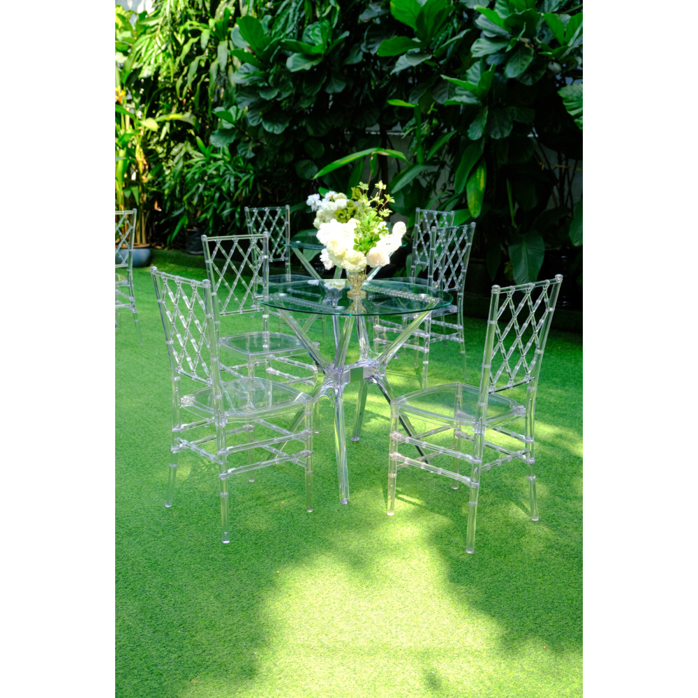 Diamond Chair – Bàn Kính Trong Suốt / Bàn Cocktail Vẻ Tinh Tế Hiện Đại Trong Không Gian Ngoài Trời