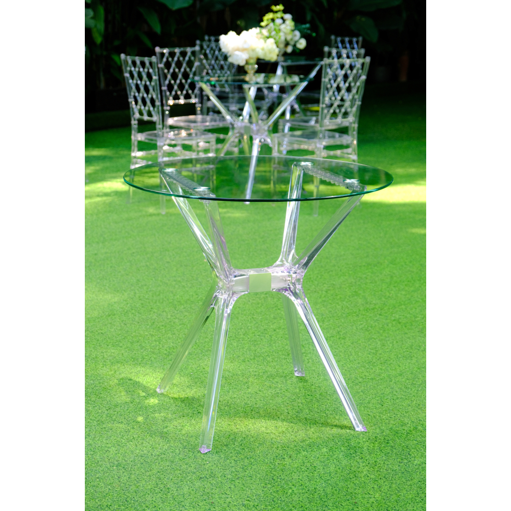 Diamond Chair – Bàn Kính Trong Suốt / Bàn Cocktail Vẻ Tinh Tế Hiện Đại Trong Không Gian Ngoài Trời