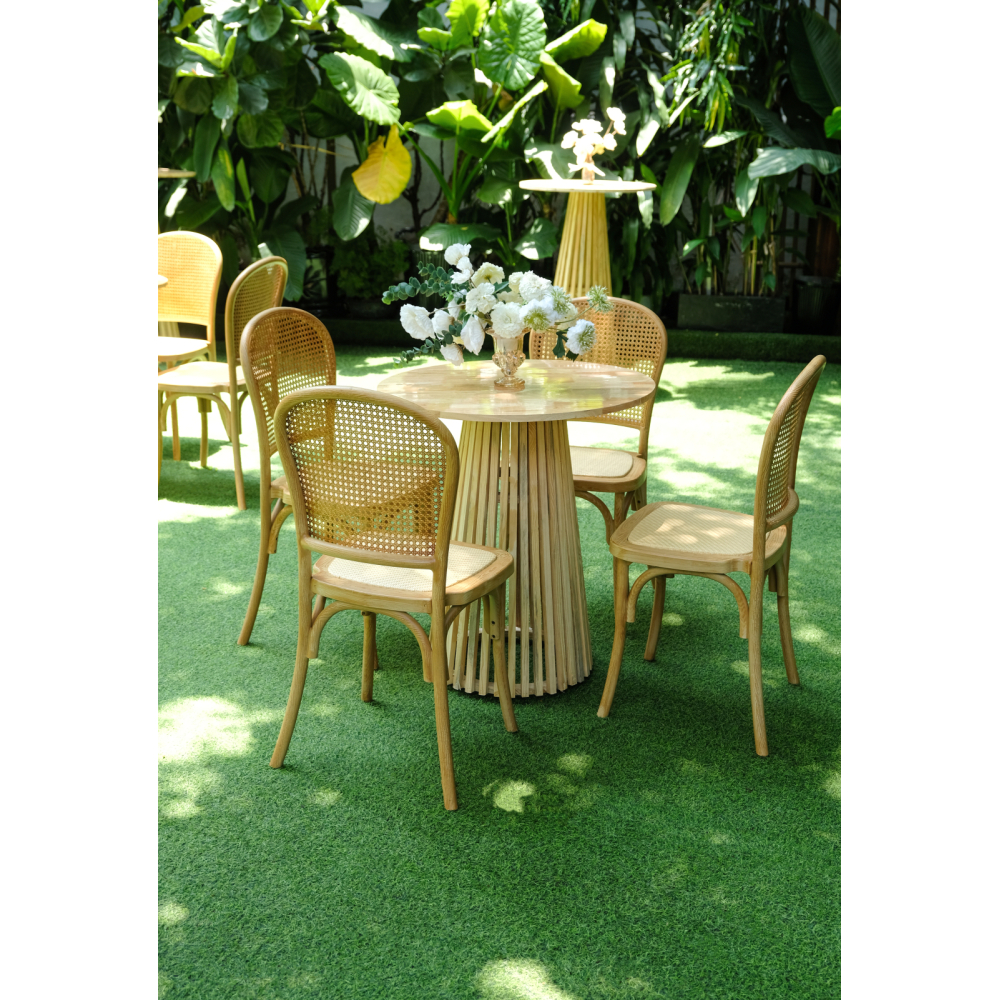 Caneback Chair – Bàn Ghế Bar Gỗ Mây Tinh Tế Mộc Mạc Cho Sự Kiện Ngoài Trời