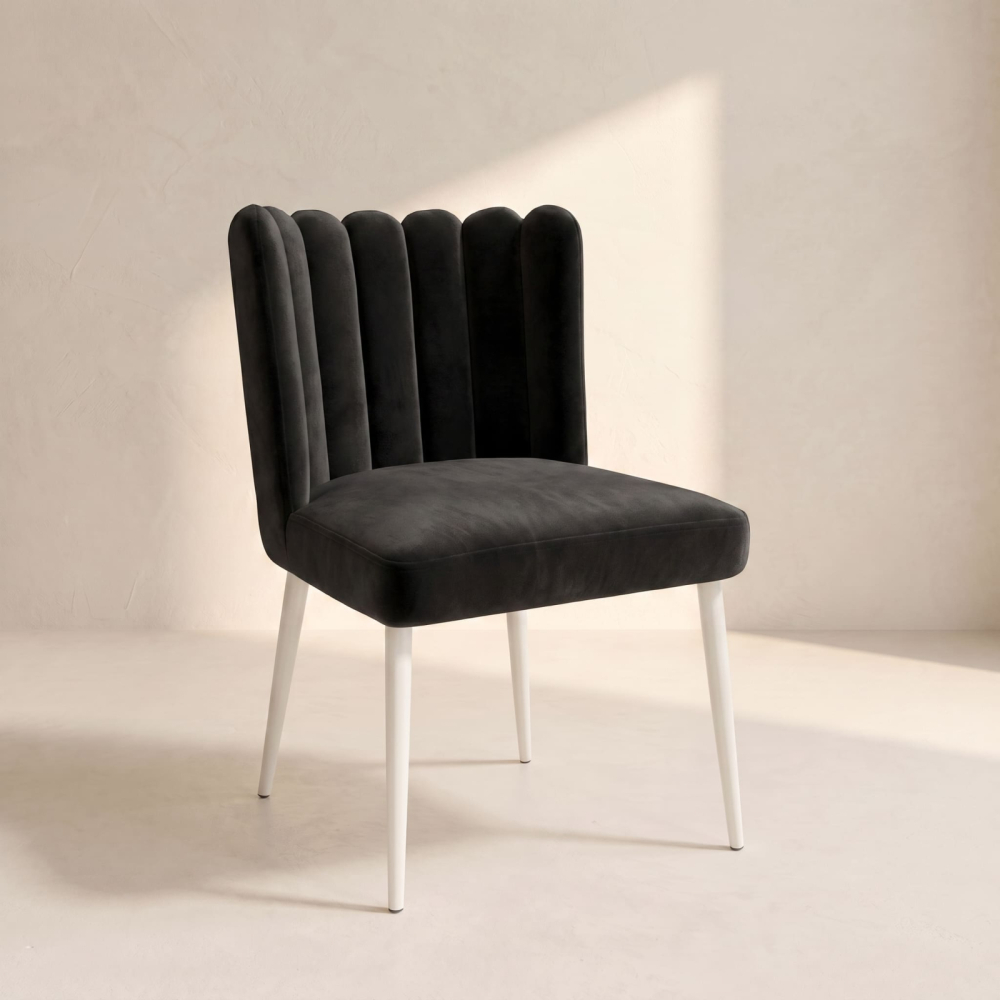 Tulip Chair – Black Velvet