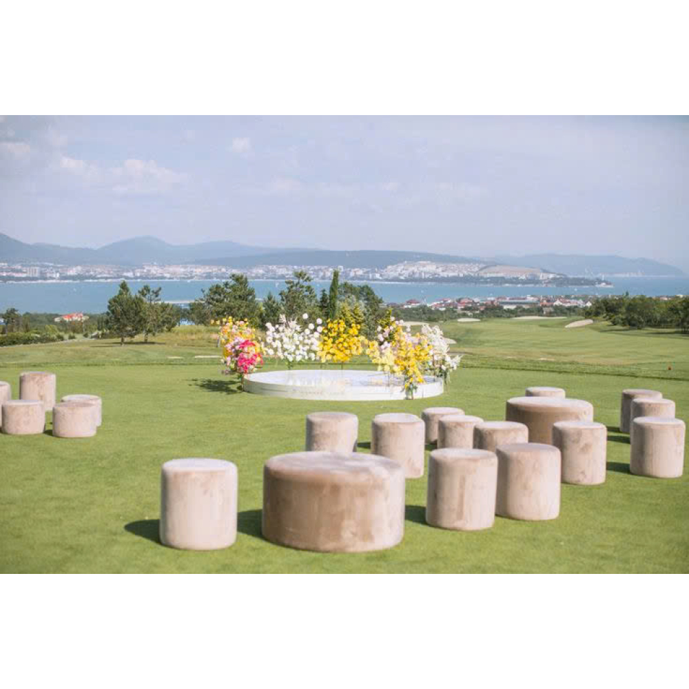 SOFA ĐÔN TRÒN MÀU DUSTY ROSE – NHẸ NHÀNG LÃNG MẠN