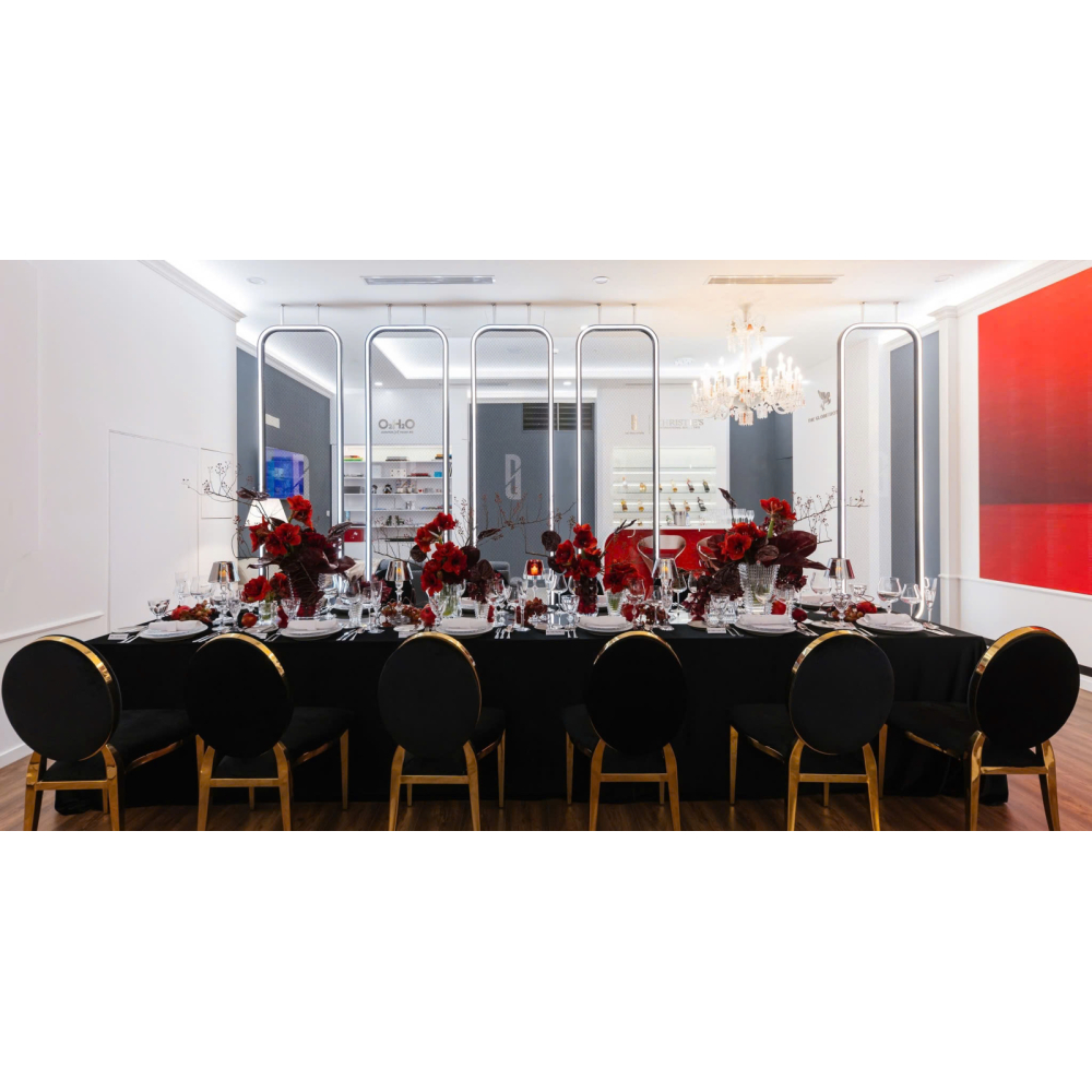 GHẾ SỰ KIỆN CAO CẤP | LOUIS CHAIR NỆM ĐEN – QUYỀN LỰC, TINH TẾ, SANG TRỌNG
