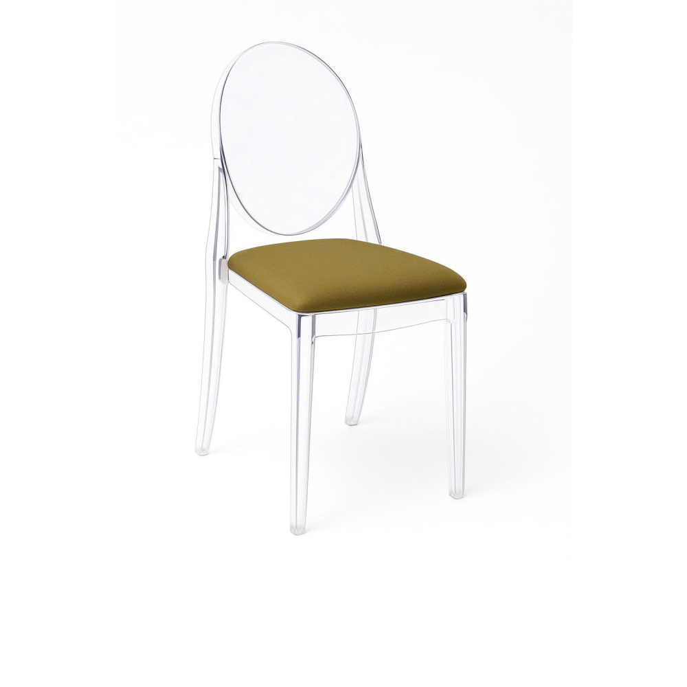 Ghost Chair: Ghế Sự Kiện Trong Suốt – Vẻ Đẹp Giản Dị Cho Không Gian Tiệc Cưới 