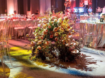 Đánh Giá ONE CHAIR — Bích Thuận, Founder Ren Florist Chia Sẻ Về Bàn Ghế Tiệc Cưới Cao Cấp