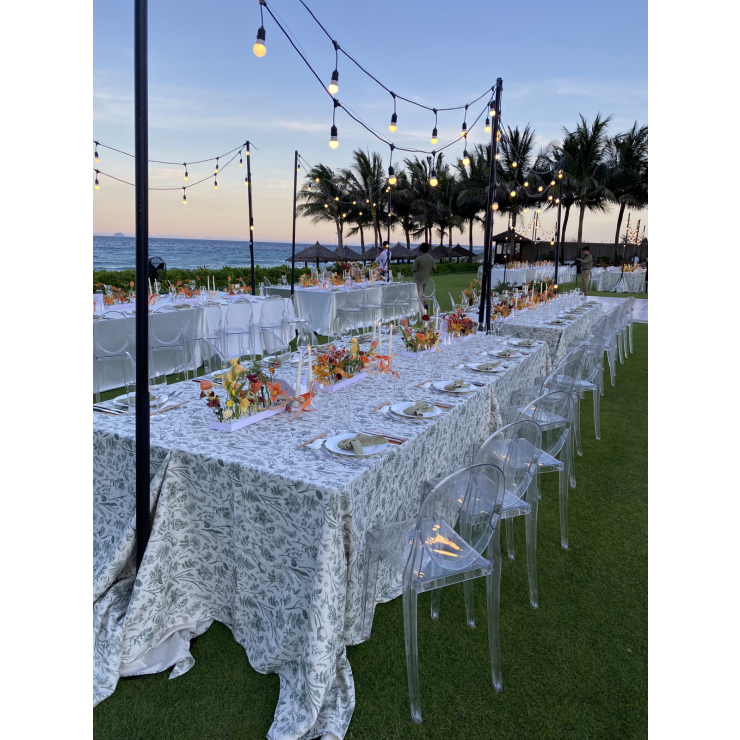 Setup Bàn Tiệc & Concept Lễ Vow Xinh Đẹp Bên Bờ Biển Thơ Mộng