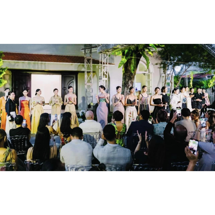 kỷ Niệm 16 Năm Thành Lập Thương Hiệu Thời Trang Anna Vo Fashion