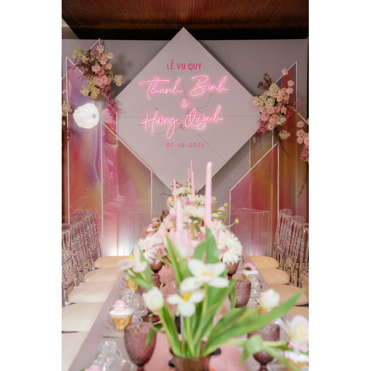 Sweet Pink Family Wedding Ceremony at Beautiful Home