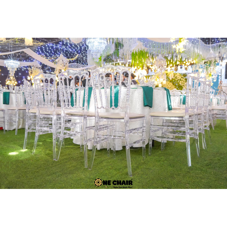 Tiệc Cưới Lung Linh Tại Tư Gia Ấn Tượng
