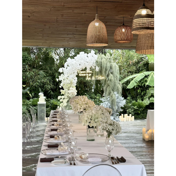 Dãy Bàn Tiệc Đẹp Lung Linh Tại AN LÂM RETREAT