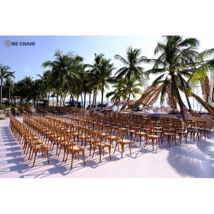 Tiệc Cưới Lãng Mạn Bên Bờ Biển Phú Quốc Xinh Đẹp
