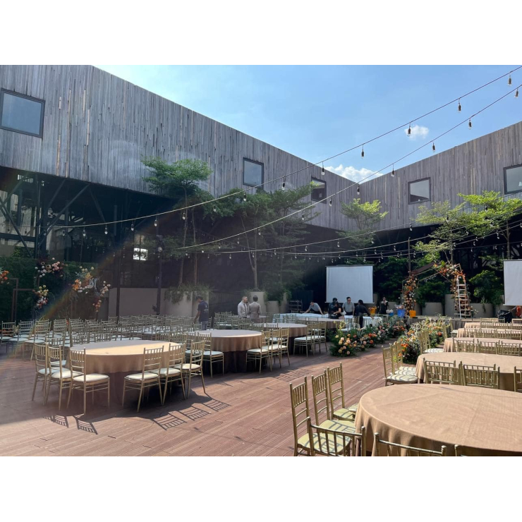 Sảnh Tiệc Ấm Cúng Tại Khách Sạn Gem Center