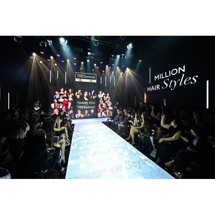 HOUSE OF STYLE BY TRESemmé