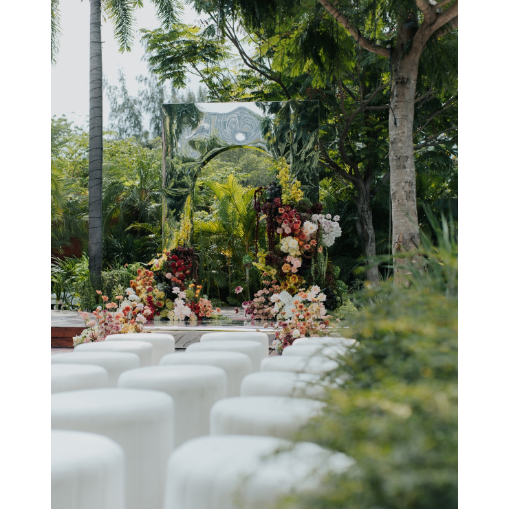 Don Sofa | Mềm Mại & Tinh Tế Trong Lễ Cưới Thiên Nhiên