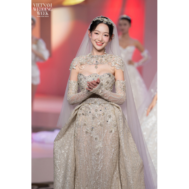 FASHION SHOW | VIET NAM WEDDING WEEK 2025