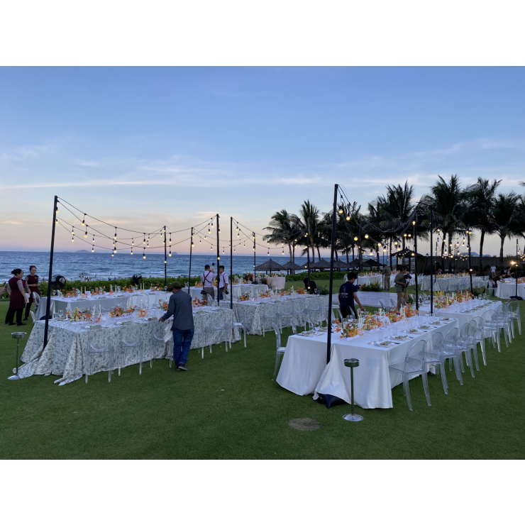 Setup Bàn Tiệc & Concept Lễ Vow Xinh Đẹp Bên Bờ Biển Thơ Mộng