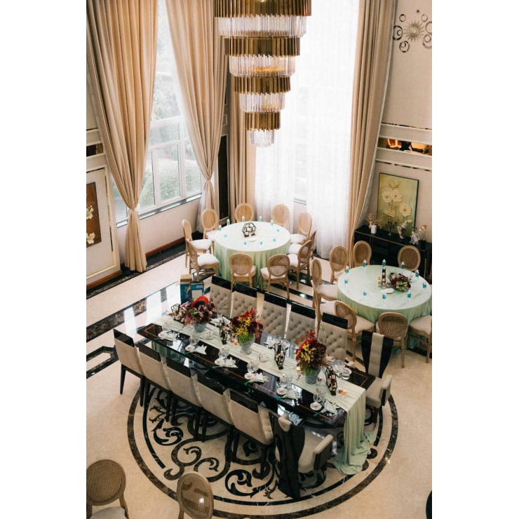 Romantic Family Wedding Ceremony at Private House