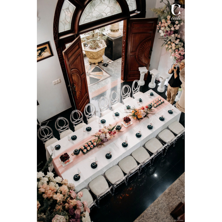 Impressive Private Home Wedding Ceremony