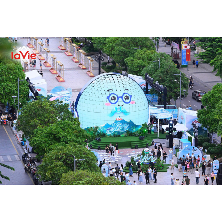May 30, 2024 | The Event Stops A Bit Quiet From Nature | Nguyen Hue Walking Street