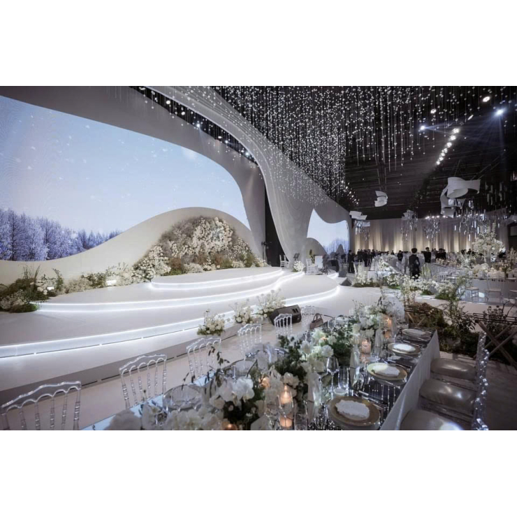 Đẹp Mãn Nhãn Với Không Gian Tiệc Cưới "MIDU & MINH DAT" Tại Khách Sạn THISKY HALL