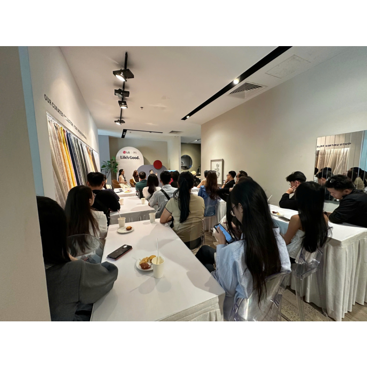 Specialized Conference Events | VU GIA KHANG PRODUCTION